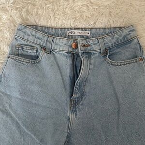 ZARA Light Blue Denim Jeans, US 4
